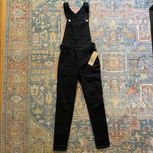 Brand new - Levi’s black skinny leg overalls (size 24)